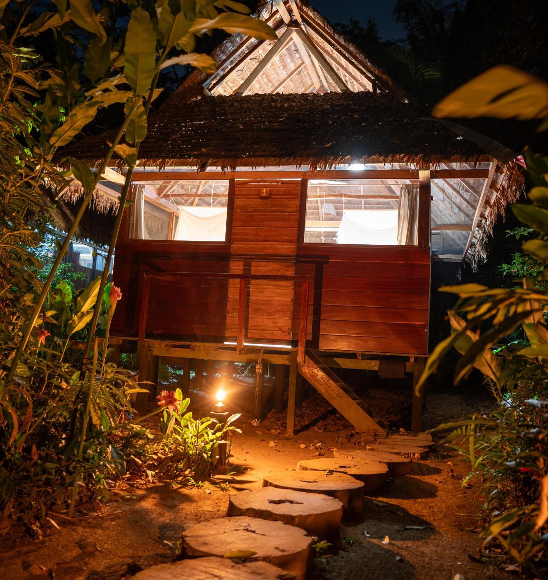 Ecolucerna Lodge Tambopata Puerto Maldonado Exterior photo