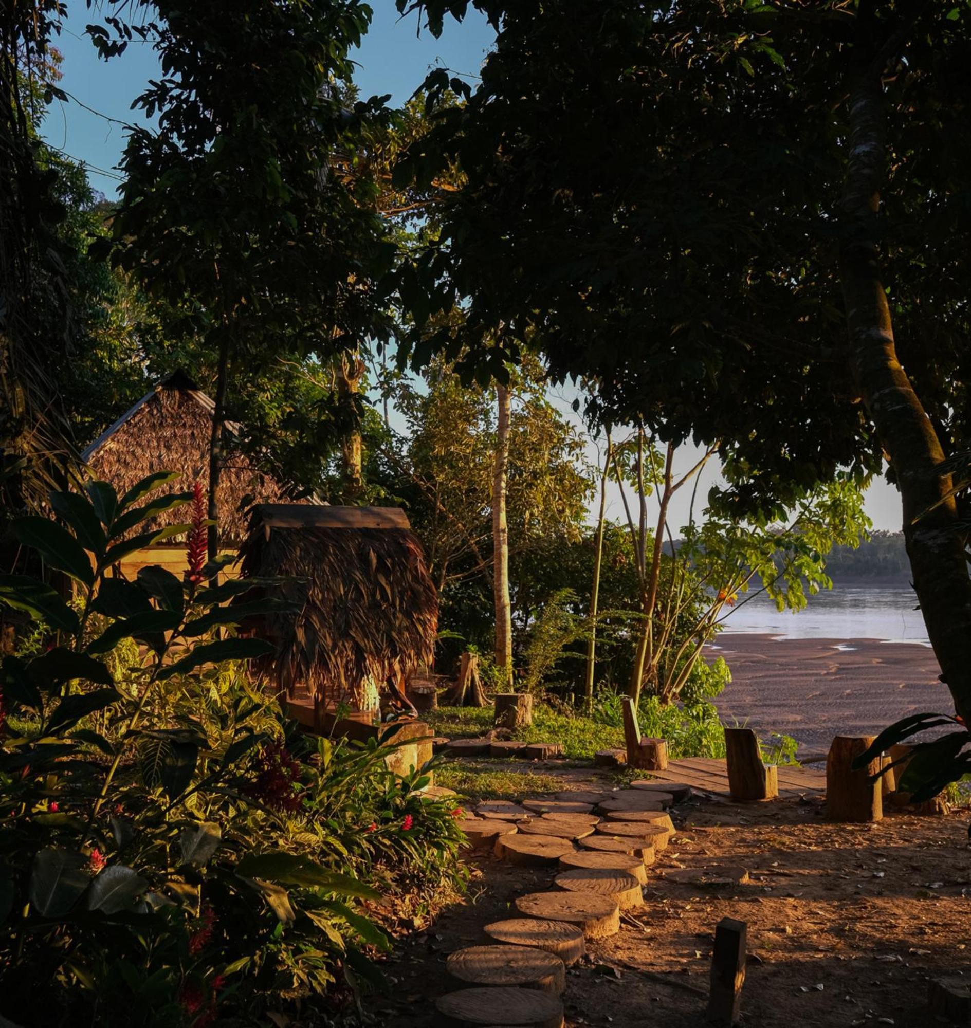 Ecolucerna Lodge Tambopata Puerto Maldonado Exterior photo