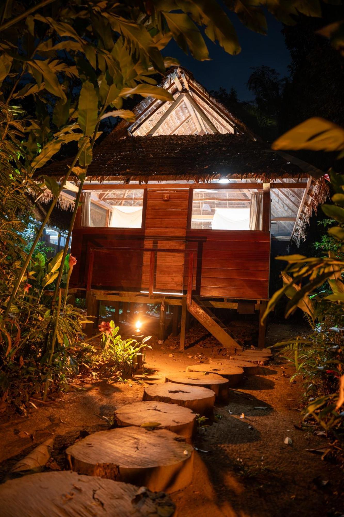 Ecolucerna Lodge Tambopata Puerto Maldonado Exterior photo